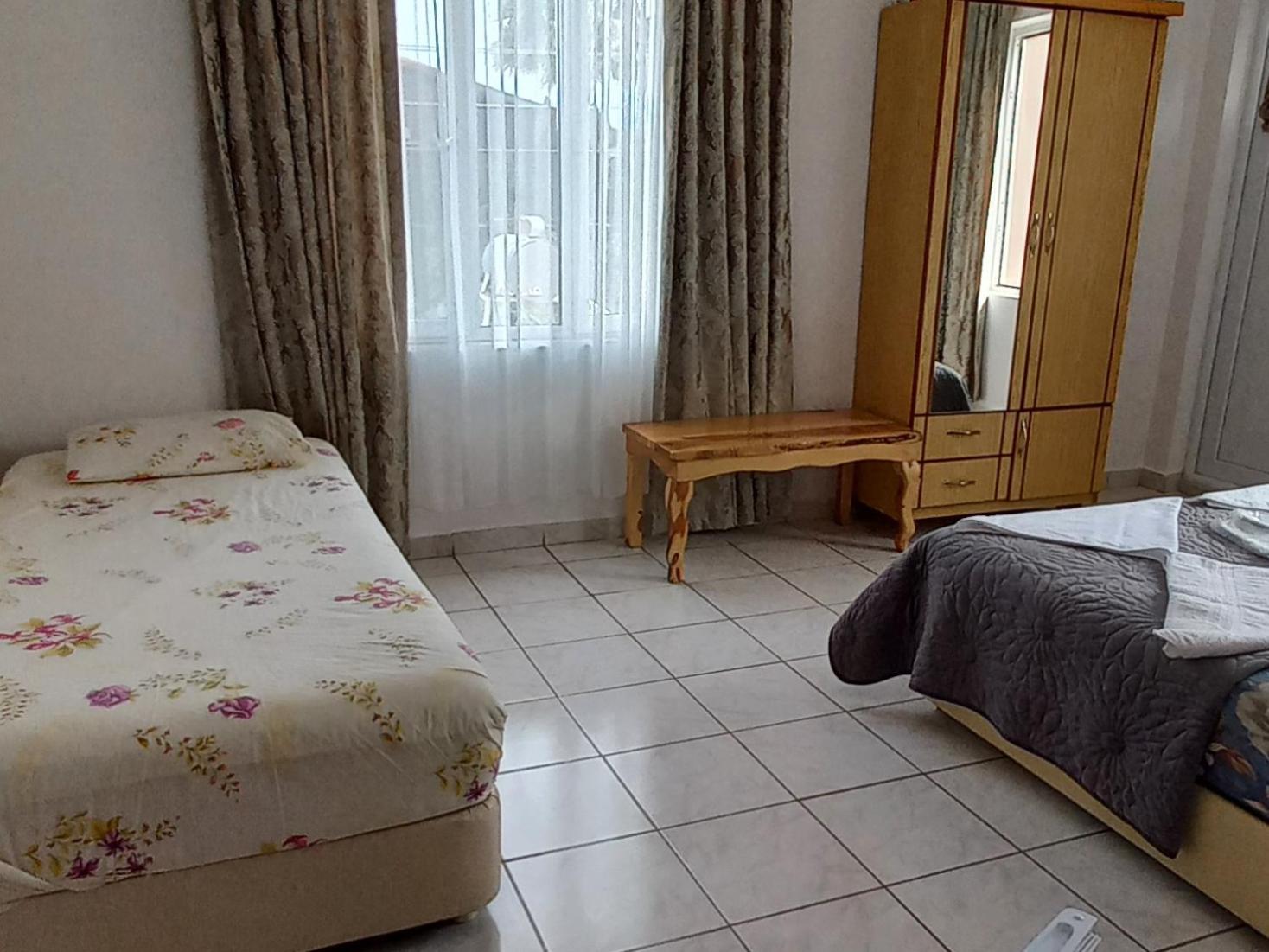 Rosemary Pansiyon Çıralı Rom bilde